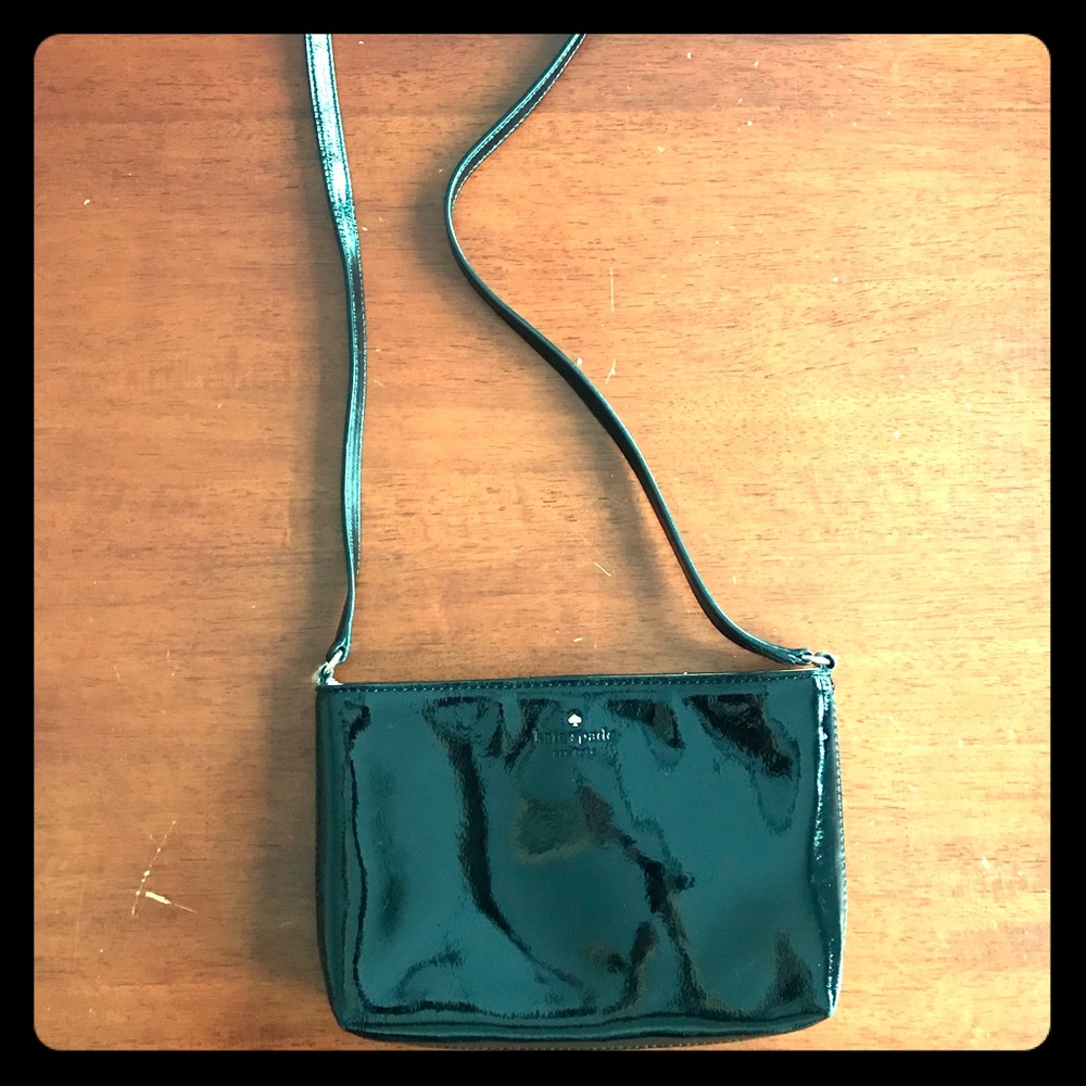 KATE SPADE sleek patent leather cross body